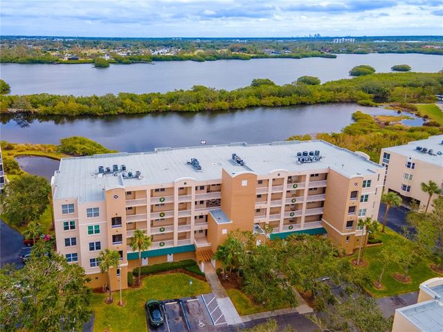 $415,000 | 6475 Shoreline Drive, Unit 5303 | Seminole