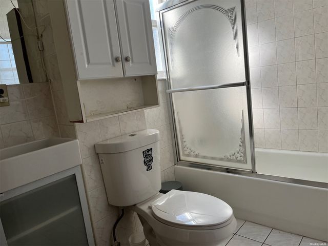 $2,400 | 12-14 117th Street, Unit 1A | College Point