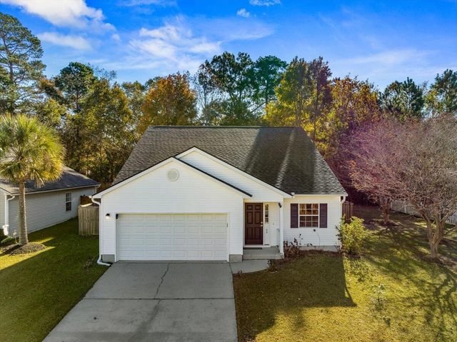 $349,500 | 66 Creek Bend Drive | Summerville