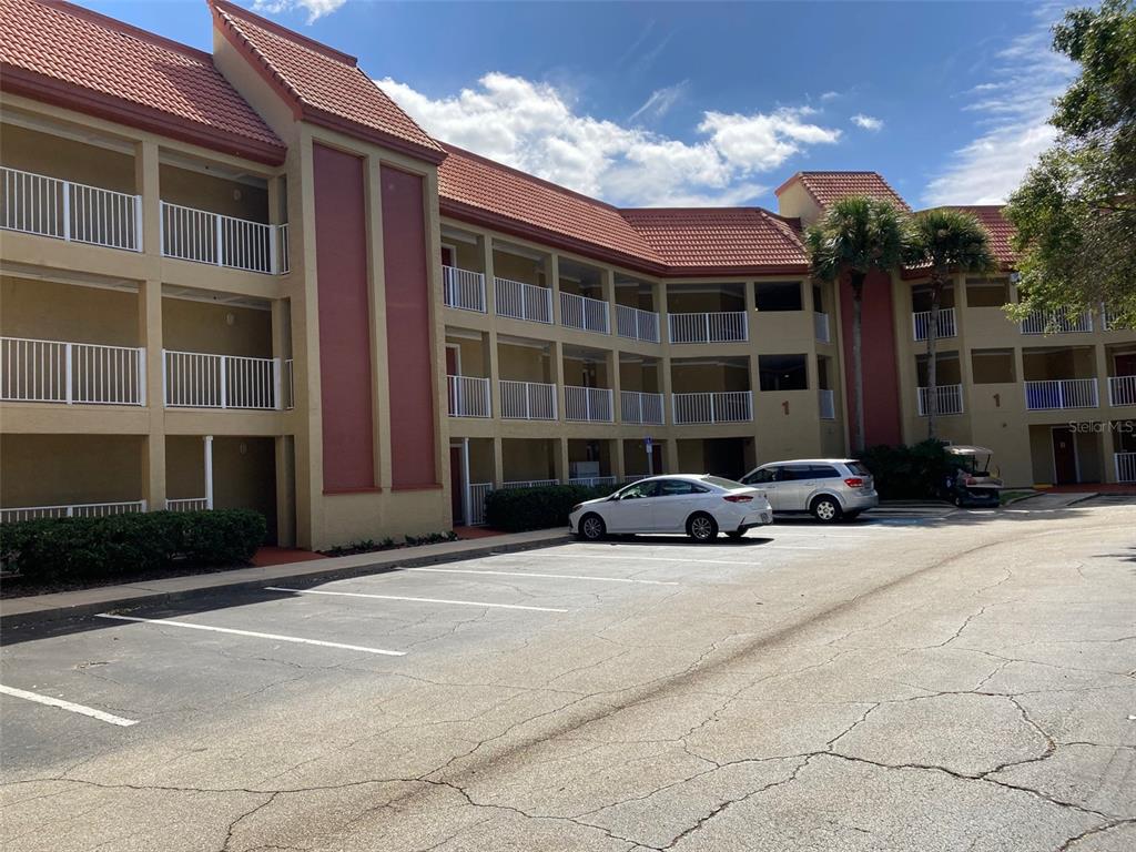 a car parked in front of a building