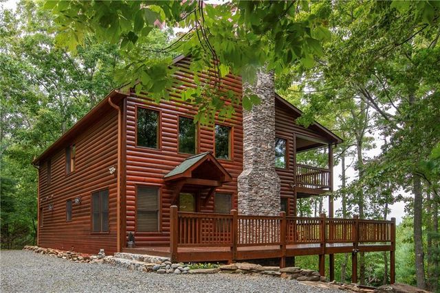 $999,000 | 56 Kennebec Drive | Mountain High