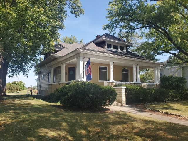 $159,900 | 335 East Lincoln Avenue | Onarga