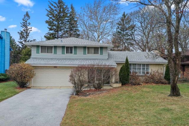 $525,000 | 778 Wilson Avenue | Glen Ellyn