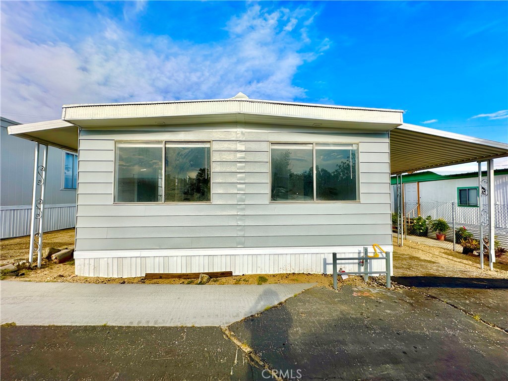 a view of a house with a outdoor space