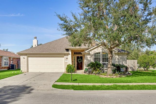 $2,290 | 2002 Sandy Bank Lane | Pearland