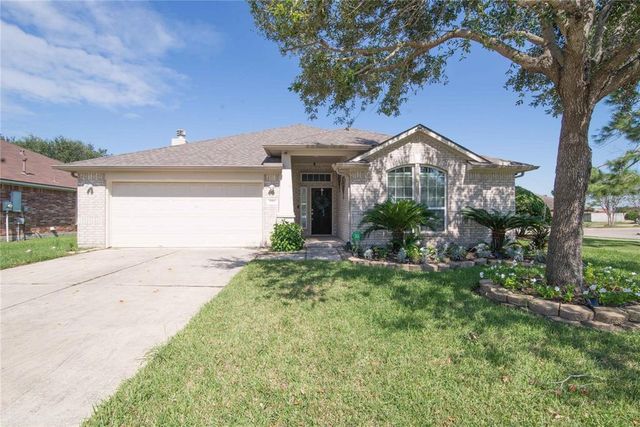 $2,390 | 2002 Sandy Bank Lane | Pearland