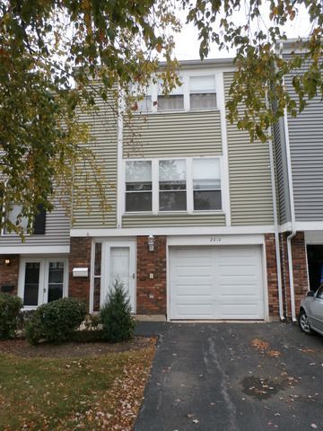 $285,000 | 2010 Oxford Court | Schaumburg