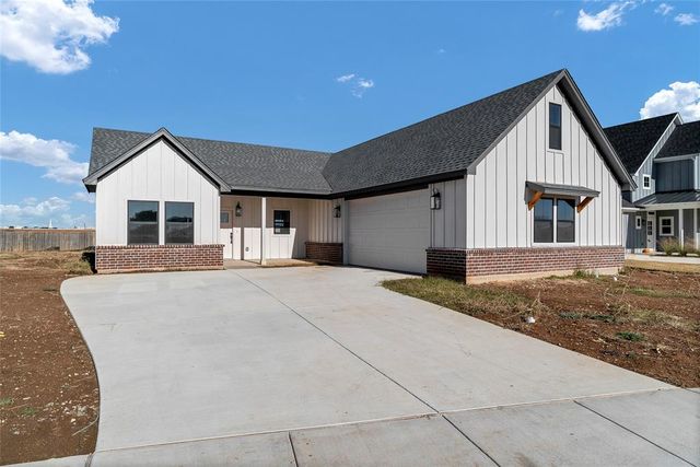 $415,000 | 1504 Great Bend Drive