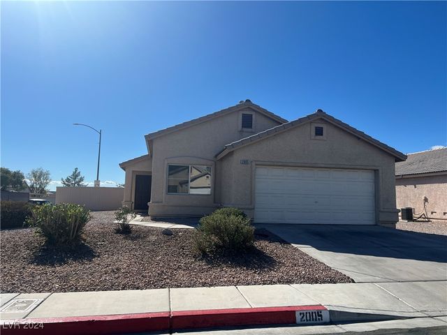 $2,200 | 2005 Ona Marie Avenue | West Las Vegas