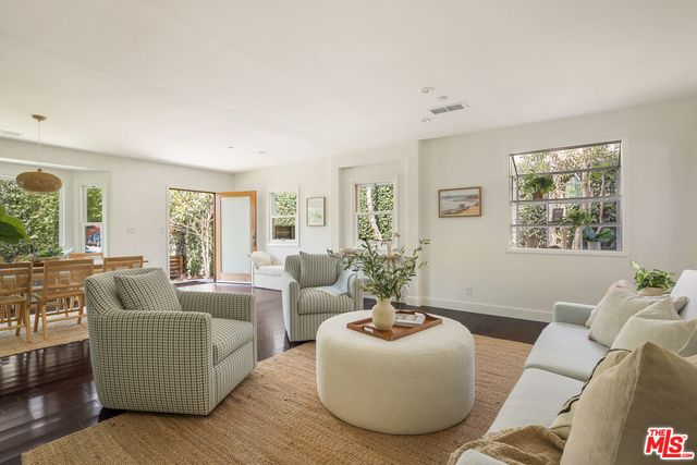 $2,050,000 | 4010 Colonial Avenue | Culver West