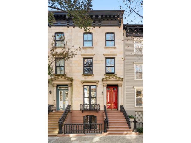 $6,250,000 | 176 State Street | Brooklyn Heights