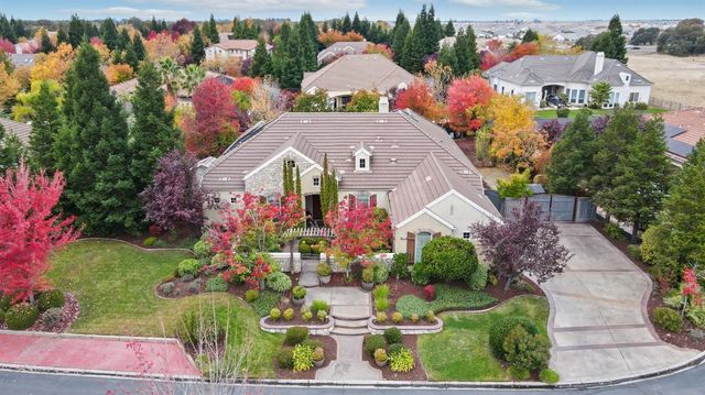 $1,050,000 | 8625 Marsh Creek Court | Morgan Creek Village