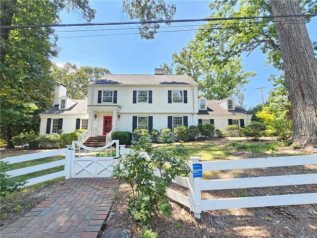 $569,999 | 801 West Parkway Avenue | High Point