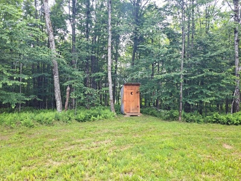 Outhouse Holding Tank - Forest Trek Woodwork