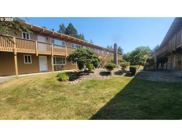 $179,000 | 1260 10th Street, Unit 15 | Florence