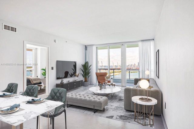 $1,850,000 | 540 West Avenue, Unit 2211 | West Avenue