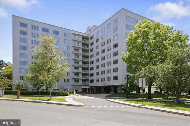 $619,500 | 2475 Virginia Avenue Northwest, Unit 222 | Foggy Bottom