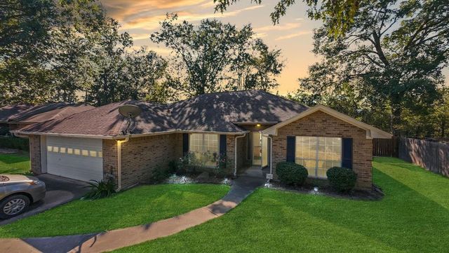 $220,000 | 301 August Lane | Lufkin