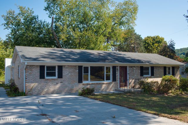 $315,900 | 6604 Duke Road | Murphy Hills