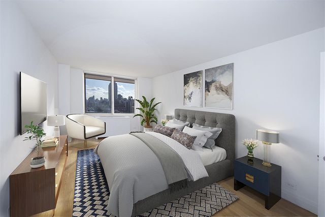 $4,700 | 424 West End Avenue, Unit 1512 | Upper West Side