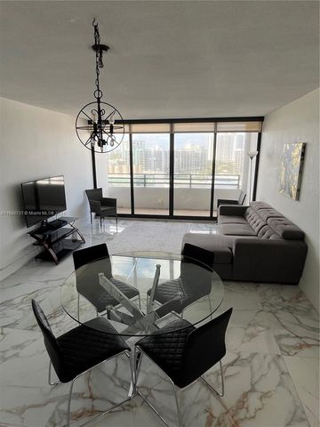 $3,100 | 3505 South Ocean Drive, Unit 1004 | South Central Beach