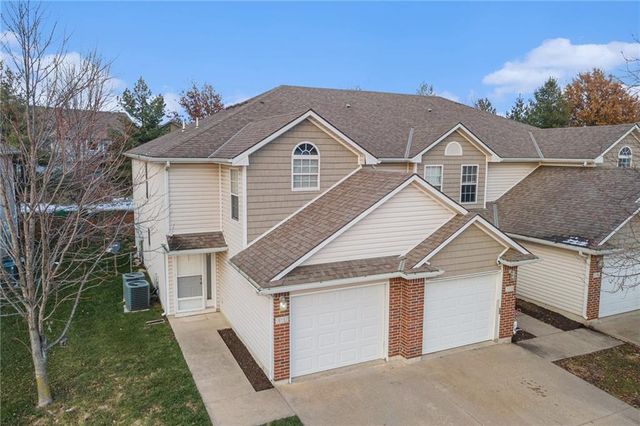 $218,000 | 917 Southwest Peach Tree Lane | Blue Springs