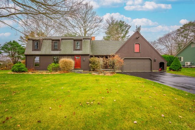 $675,000 | 16 Channel Cove Lane | Biddeford