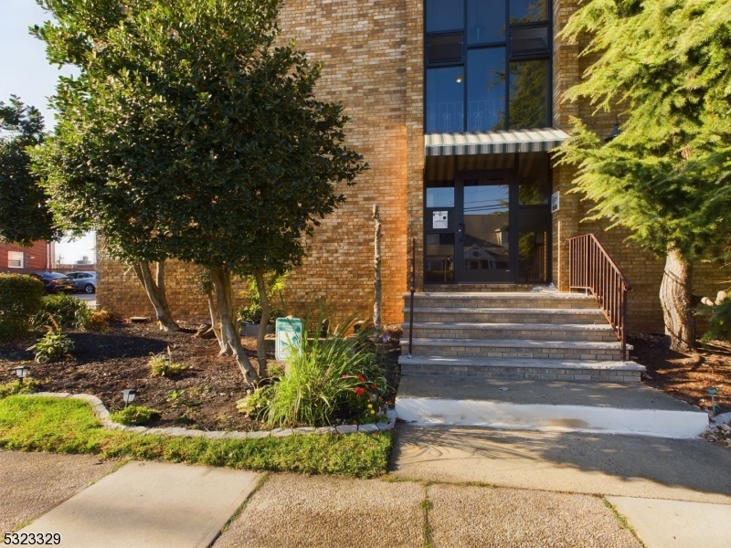 a view of a pathway of a building