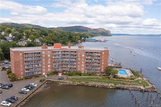 $399,000 | 103 Gedney Street, Unit 1K | Nyack