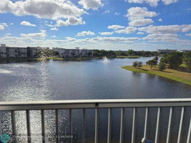 $309,000 | 2900 North Course Drive, Unit 604 | Palm Aire