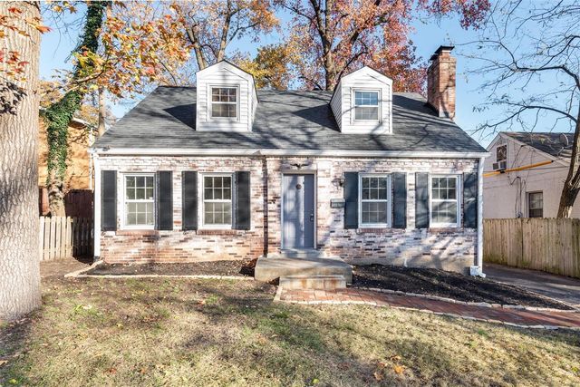 $450,000 | 554 South Clay Avenue | Kirkwood