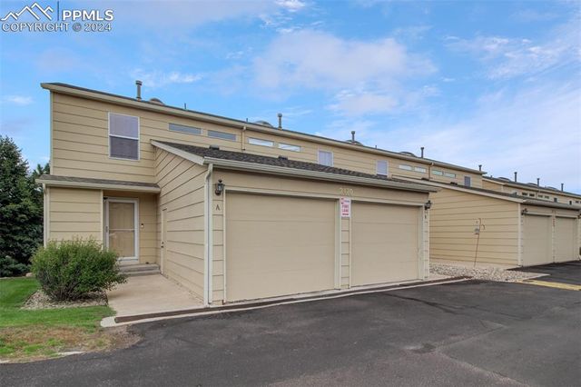 $299,000 | 2470 Hamlet Lane, Unit A | Garden Ranch