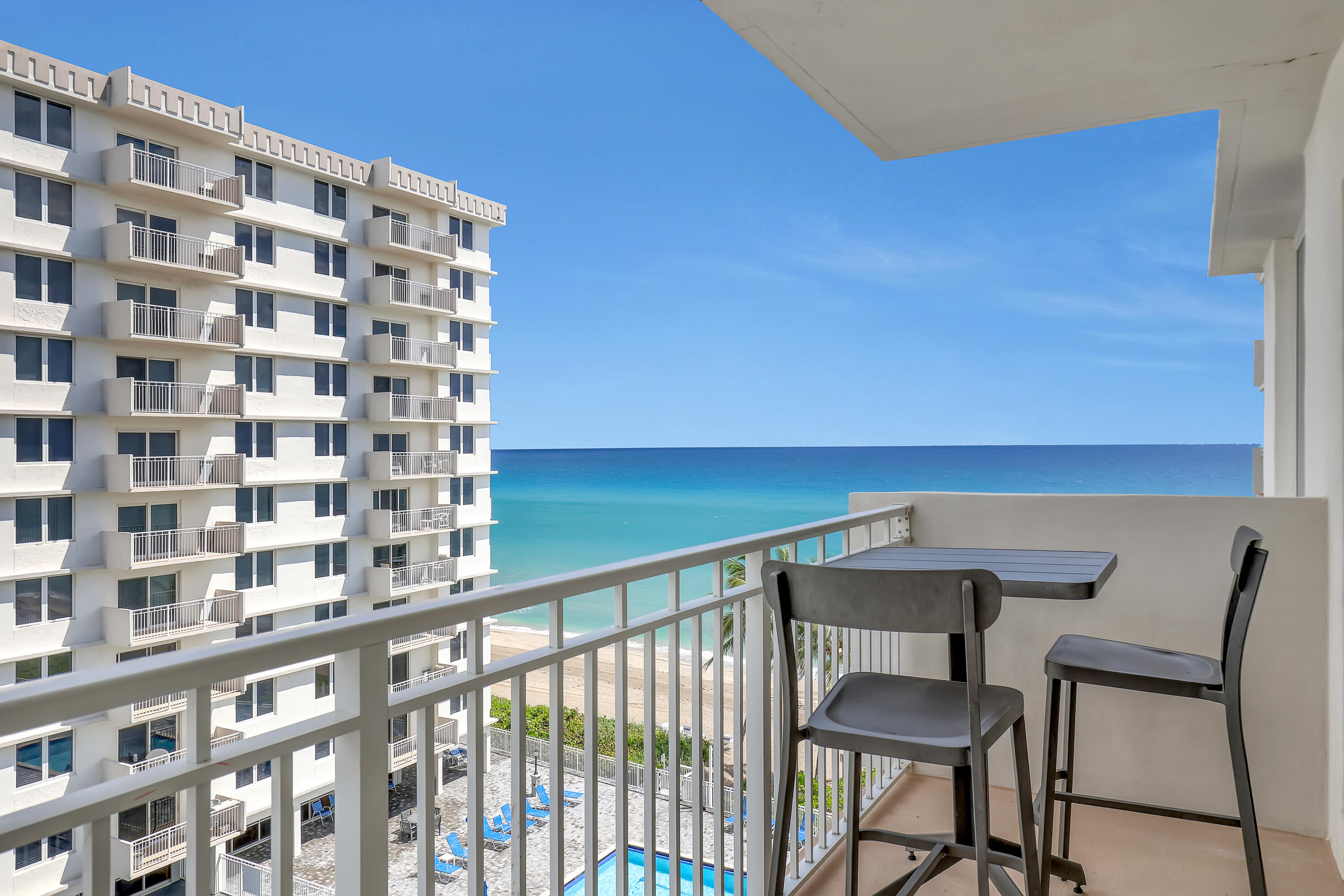 3221 S Ocean #606