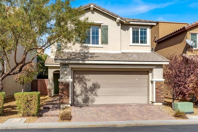 $449,900 | 8960 Fox Season Avenue | Maravilla at Mountains Edge