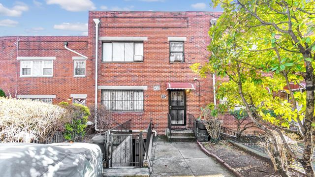 $1,175,000 | 29 Troy Avenue | Bedford-Stuyvesant