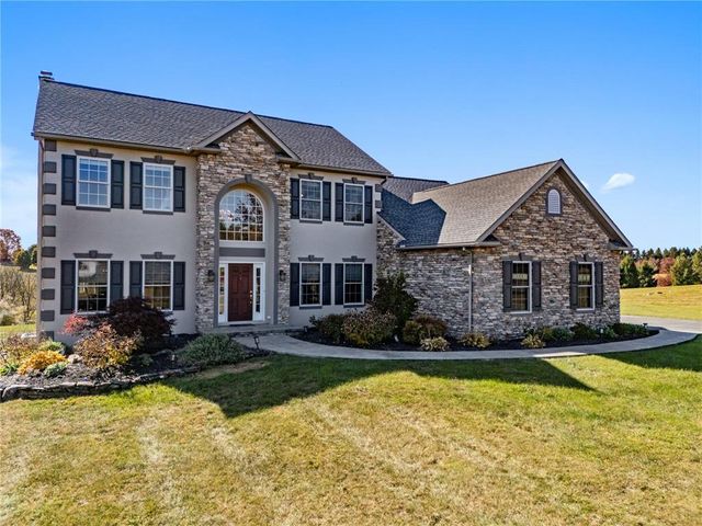 $750,000 | 4142 Cambridge Court | Lowhill Township - Lehigh County