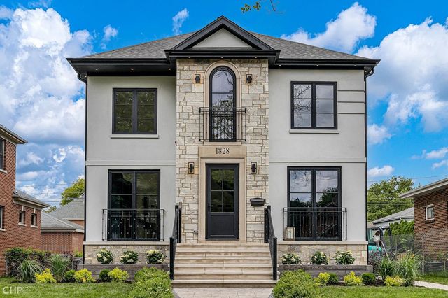 $1,150,000 | 1828 South Fairview Avenue | Park Ridge