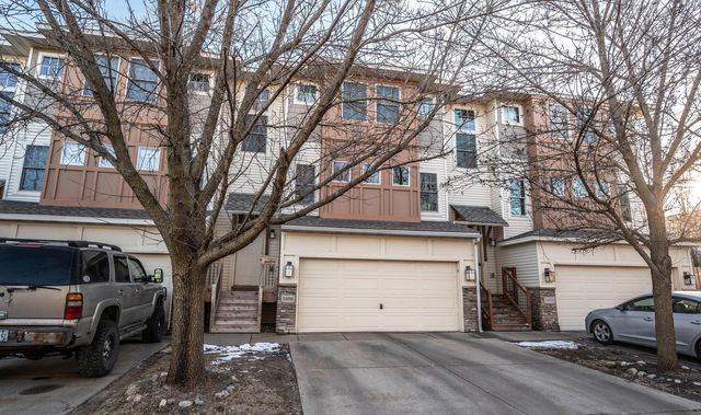 $215,000 | 1606 Deerwood Lane | Windsor Park