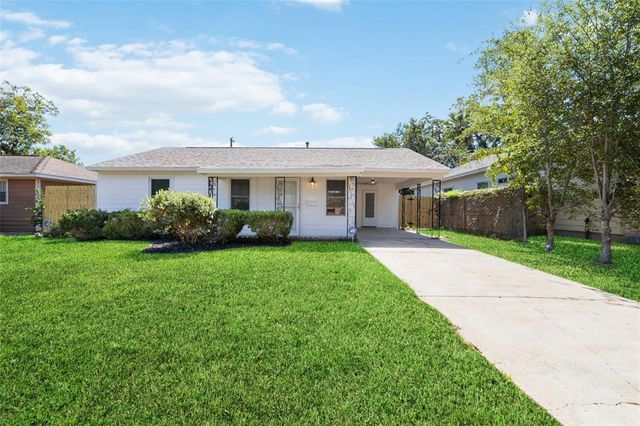 $185,000 | 4826 Alvin Street | Sunnyside