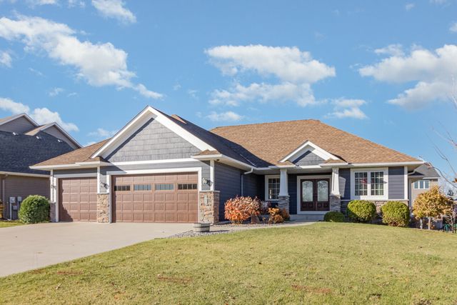 $635,000 | 905 Heritage Trail Northeast | New Prague