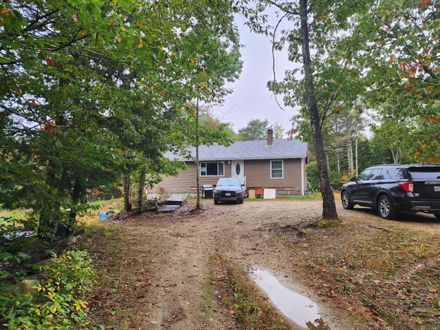 $180,000 | 37 Goldenrod Lane | Hebron