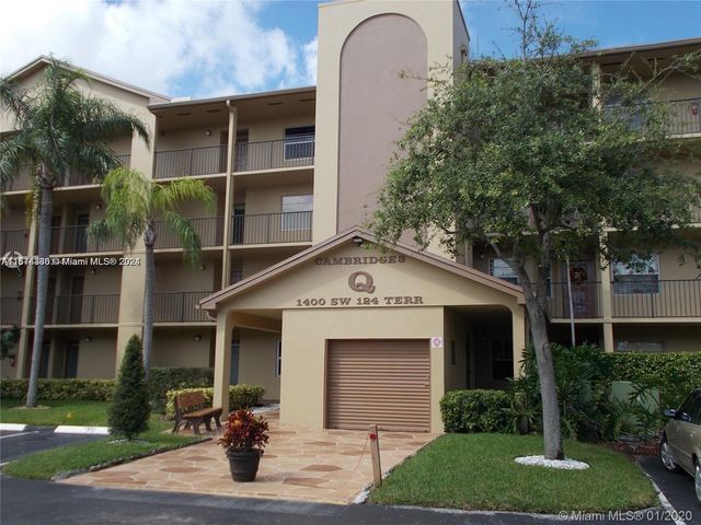 $129,000 | 1400 Southwest 124th Terrace, Unit 307Q | Century Village