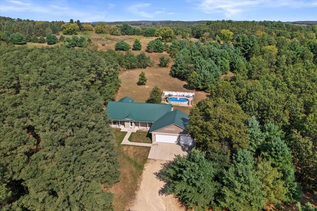 $1,100,000 | N3961 County Road ZZ | Packwaukee