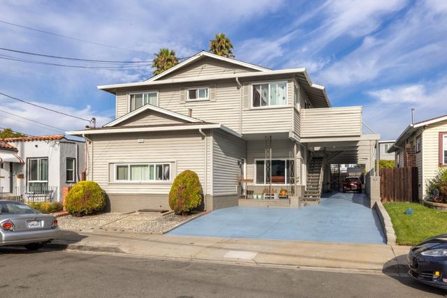 $2,135,383 | 125 San Diego Avenue | Lomita Park