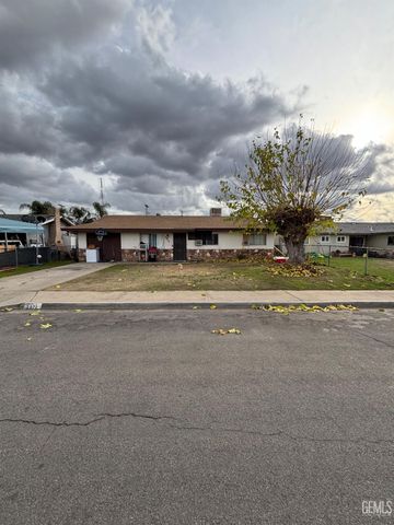 $195,000 | Restricted Address | Dinuba