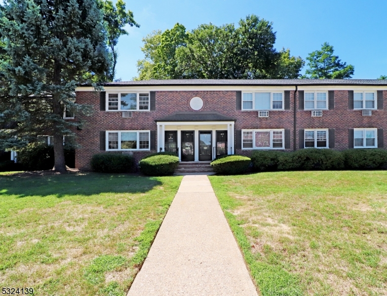 a front view of house with yard