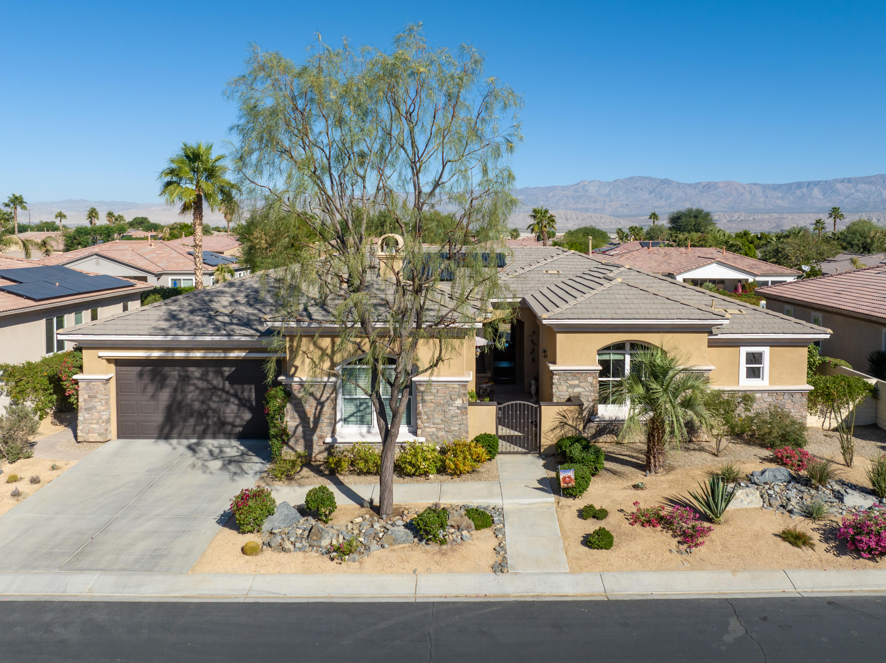 a view of a house with outdoor space