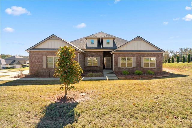 $565,000 | 6065 Creekside View Lane | Clermont