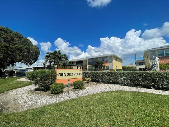 $1,450 | 4103 Southeast 19th Avenue, Unit 206 | Cape Coral