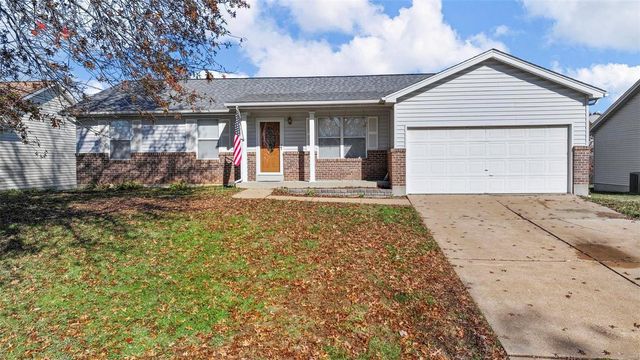 $279,900 | 432 Morgan Woods Drive | Fenton Township